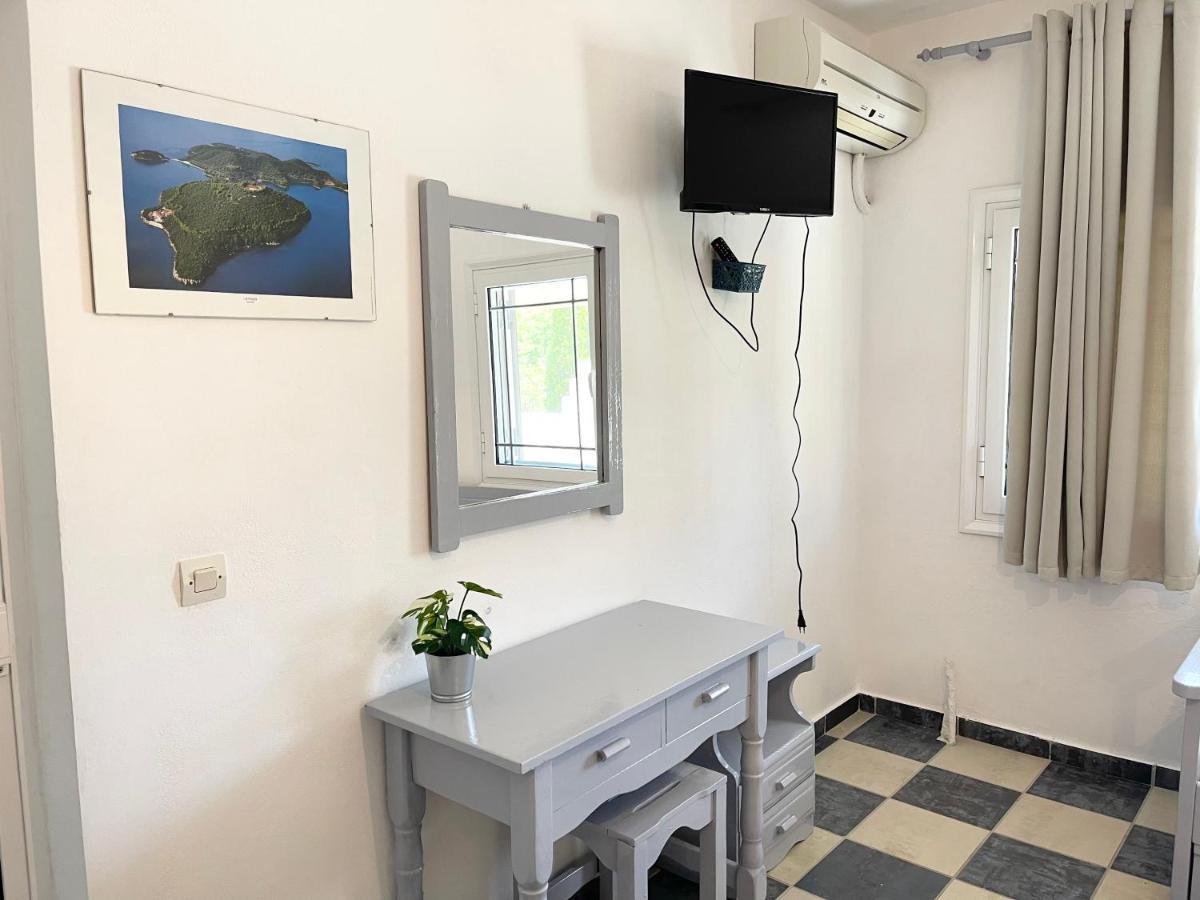 Koala Place Василики Экстерьер фото